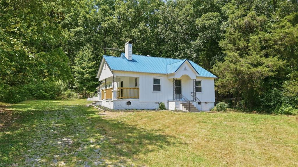 2128 Old Nc Highway 109 — photo