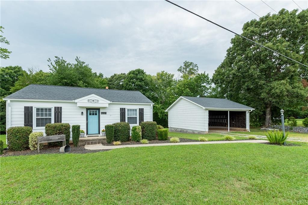 4221 Nc Highway 135 — photo