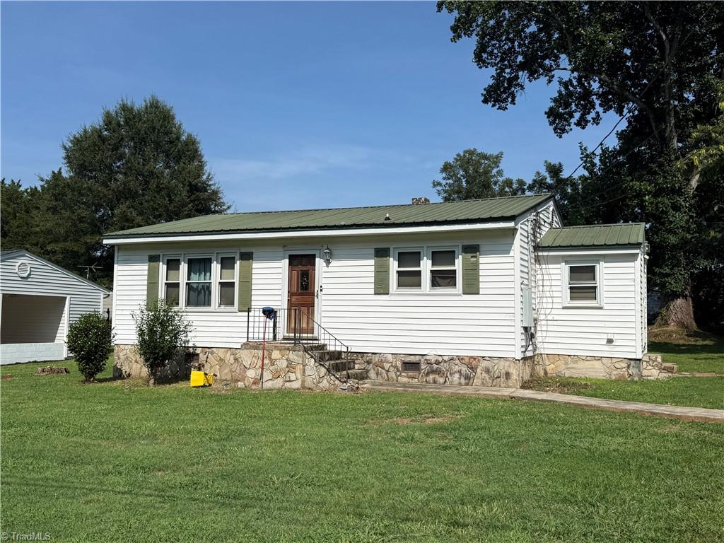 3364 Beavercreek Road — photo