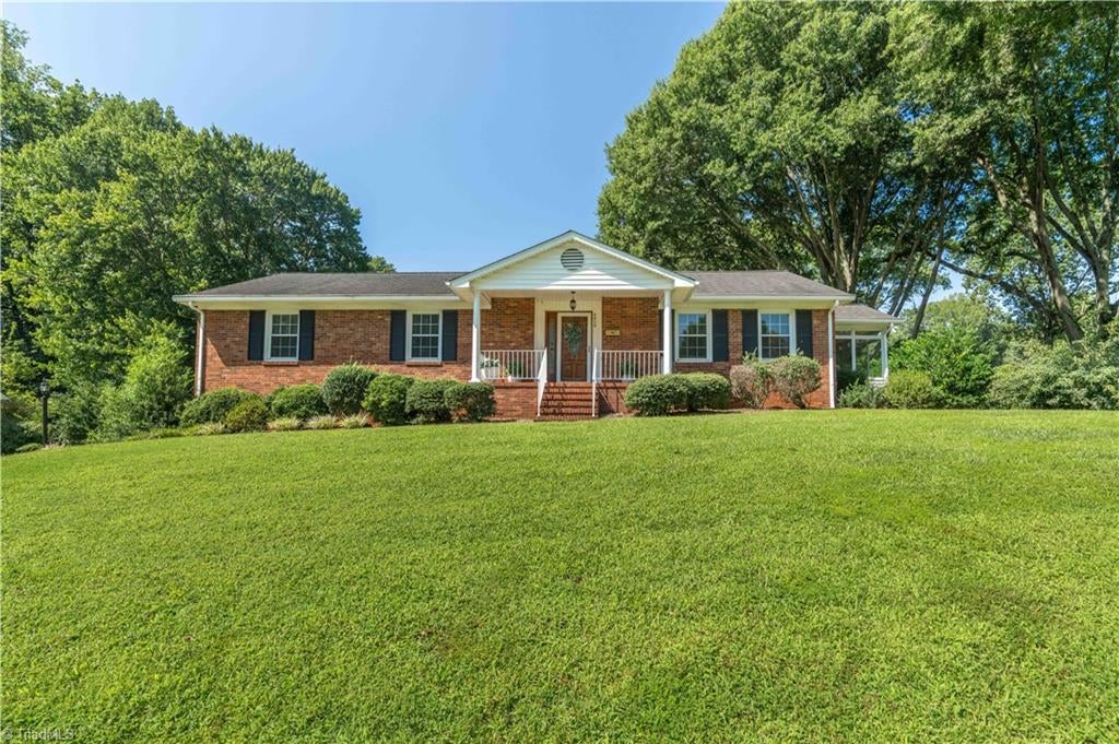 2910 Hope Valley Road — photo