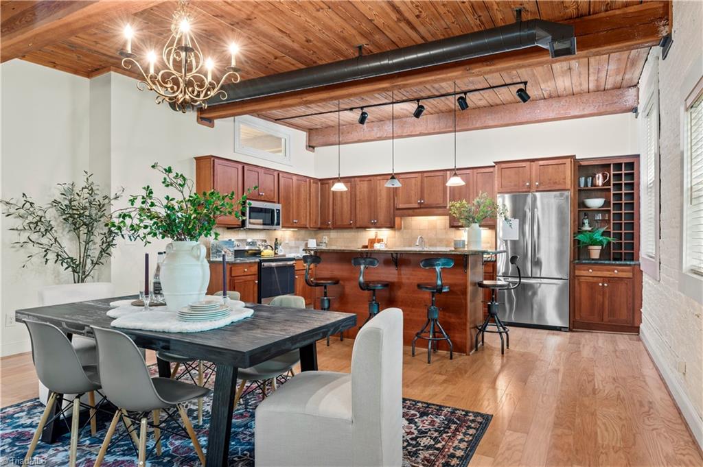 220 Tar Branch Court — photo
