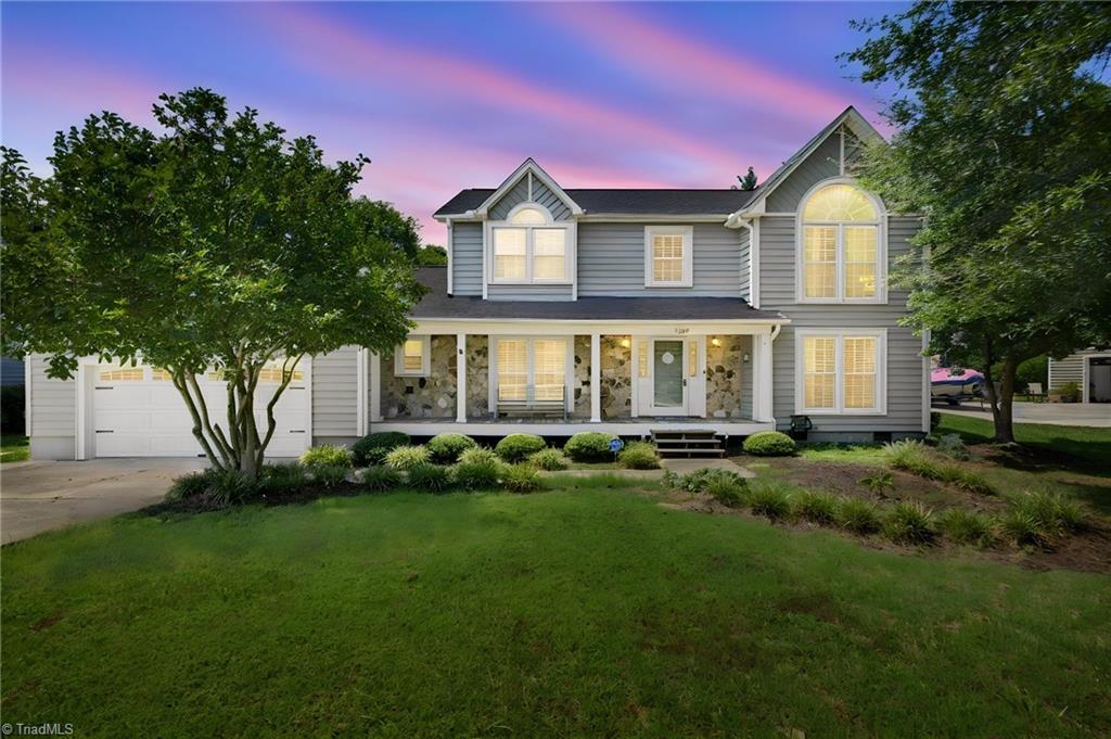 3809 Oak Forest Drive — photo