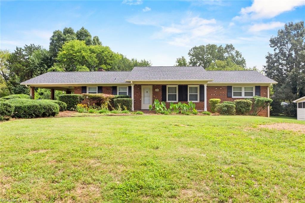 229 Farmbrooke Lane — photo