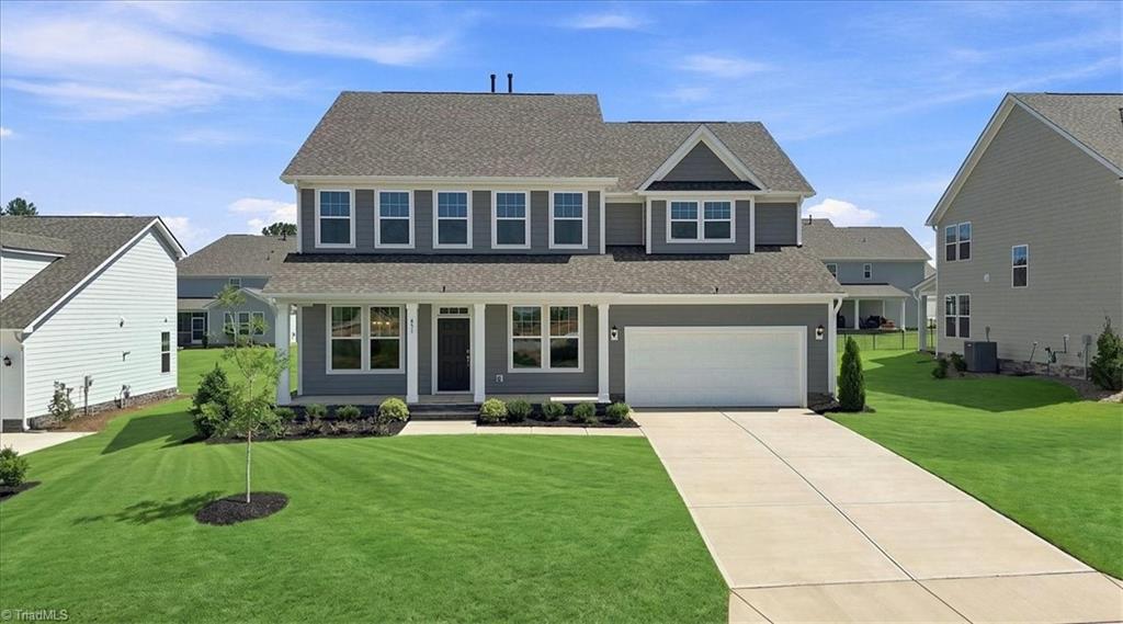 451 Parklane Drive — photo