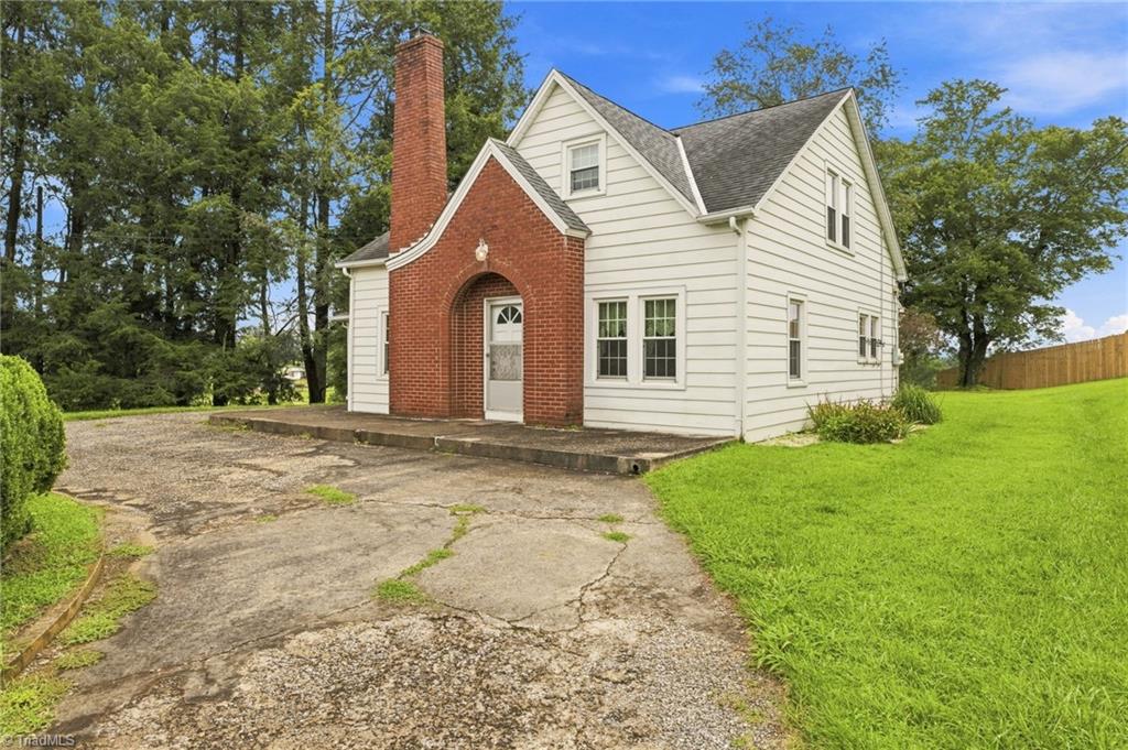 4105 Boone Trail — photo