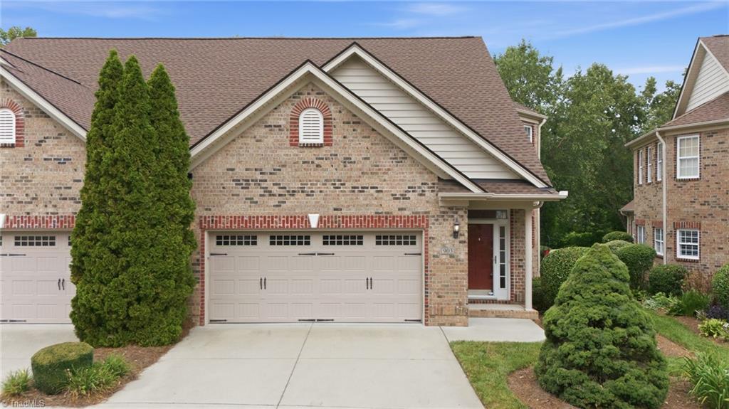 903 Southlake Court — photo