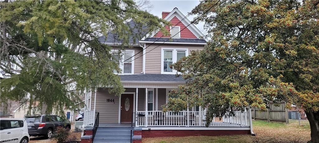 1944 Spring Garden Street H — photo