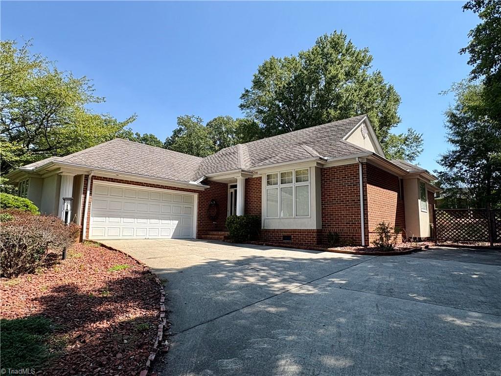 1401 Plantation Circle — photo