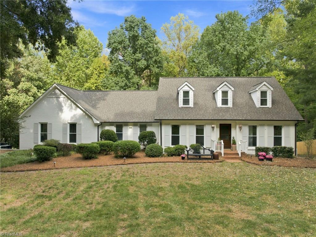 5704 Forest Manor Drive — photo