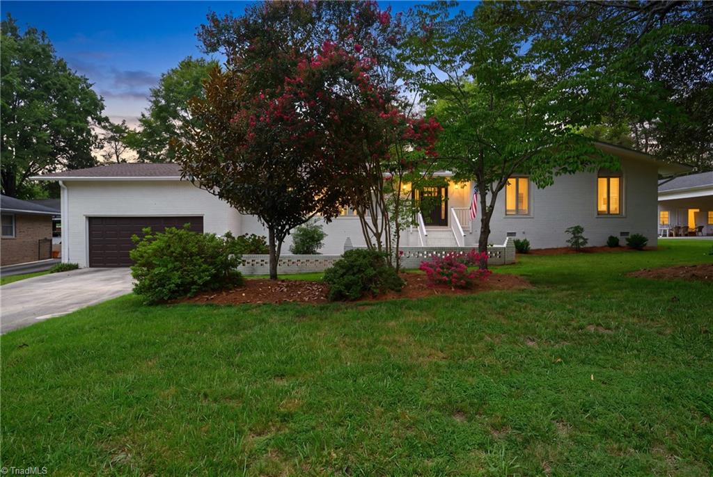 1519 Wedgewood Drive — photo