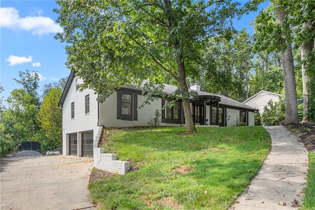 1200 Quail Hollow Road — photo