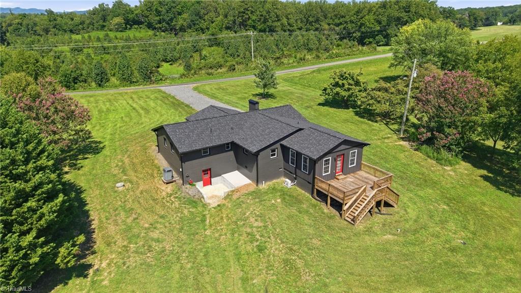 1195 Rogers Road — photo