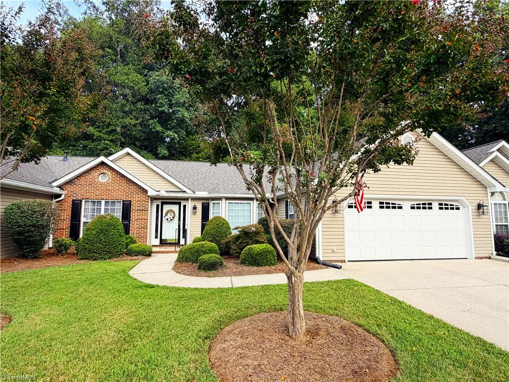 313 Quarterpath Lane — photo