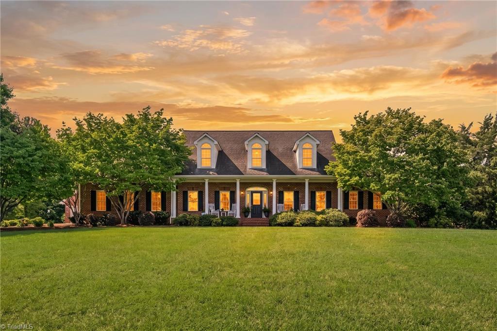 229 Country Circle — photo