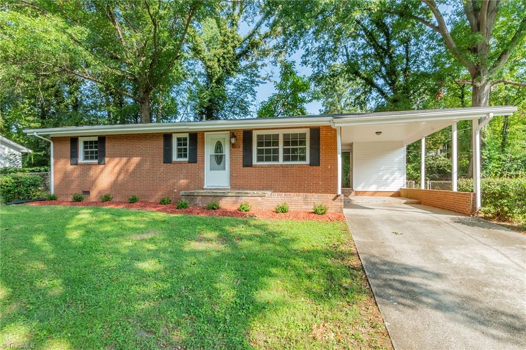 1207 Robin Road — photo