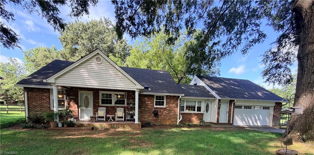 4608 High Point Road — photo