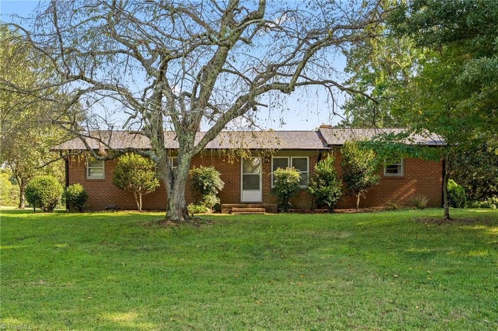 2294 N Old Greensboro Road — photo
