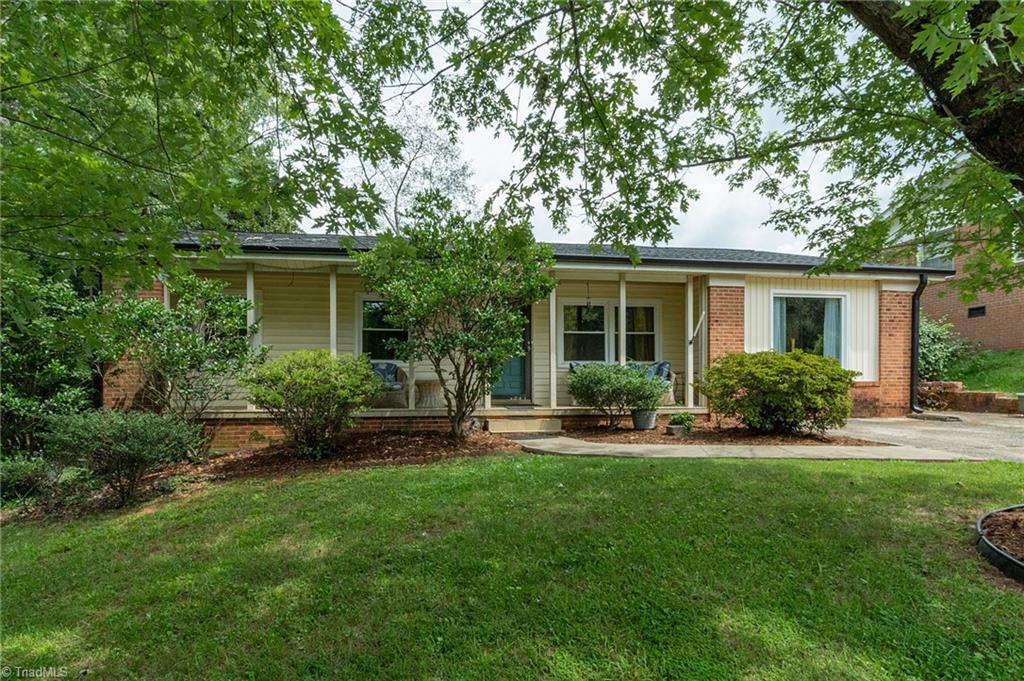 1523 Benbow Street — photo
