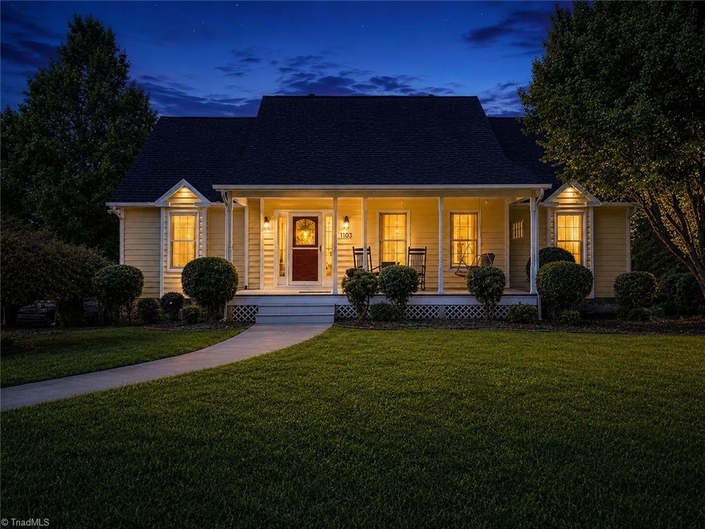 1105 Deer Run Lane — photo