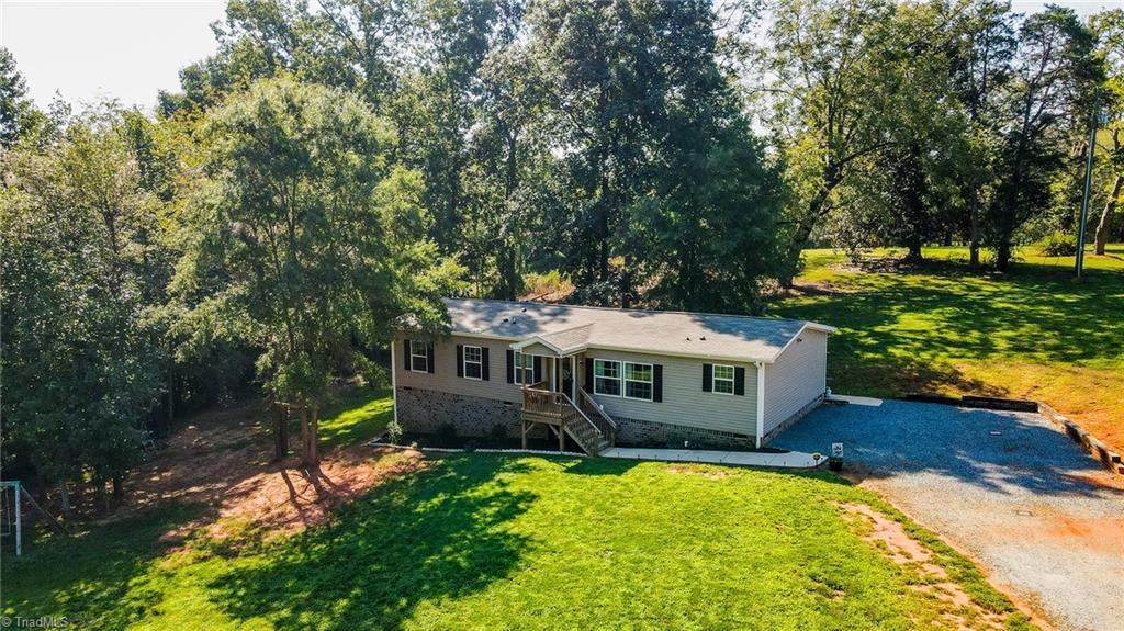1317 Haire Road — photo