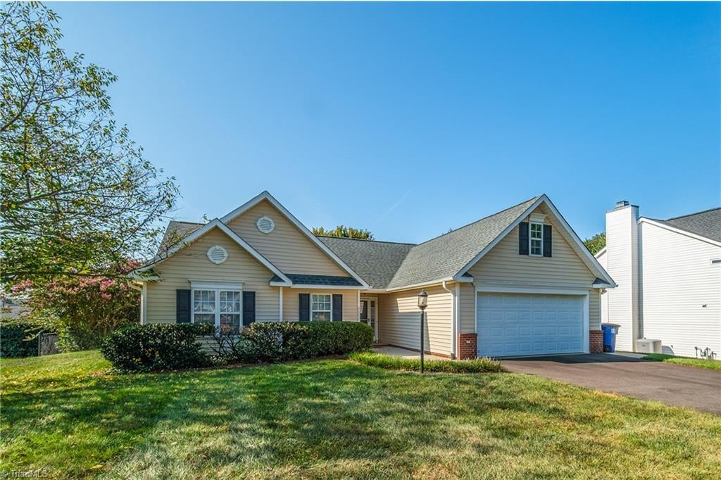 5550 Woodspring Drive — photo