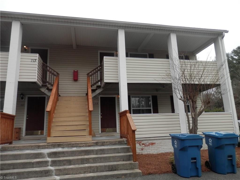 713 E Lexington Road 201 — photo