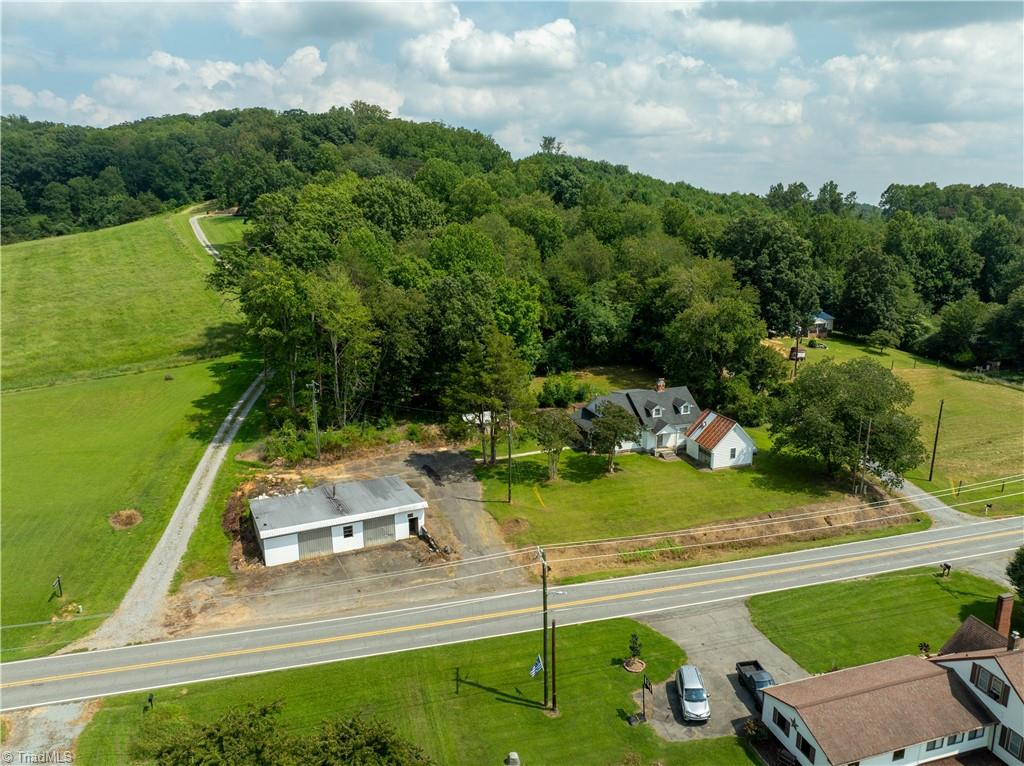 2316 Swan Creek Road — photo