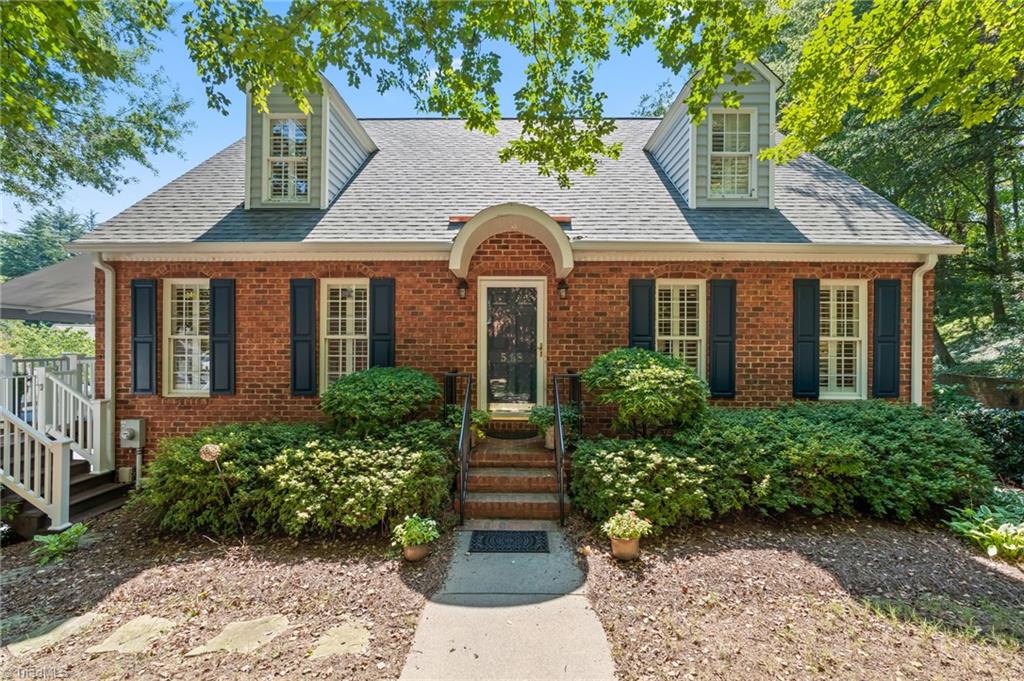 518 Tanners Park Court — photo