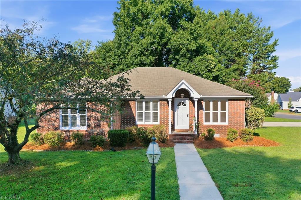 107 Sullivan Court — photo