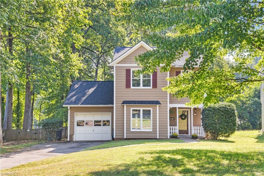 1185 Lamont Drive — photo