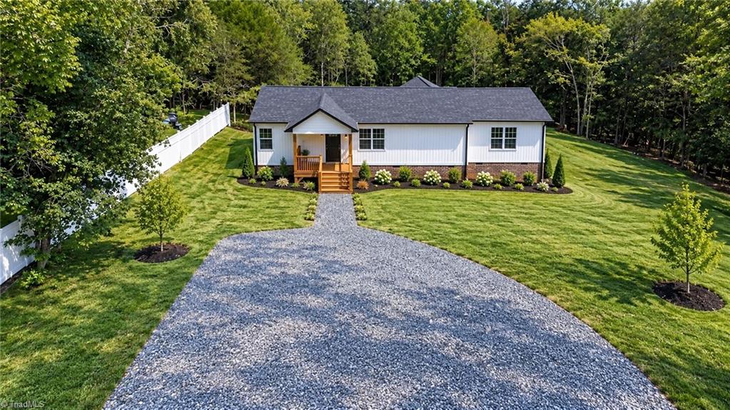 3760 Meadowbrook Drive, Trinity, NC 27370 — photo 2