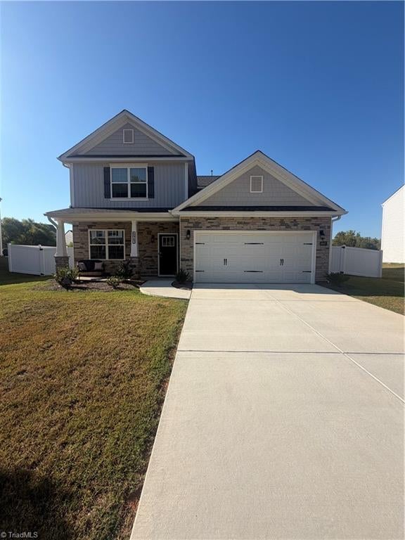 6947 Saddlebred Drive — photo