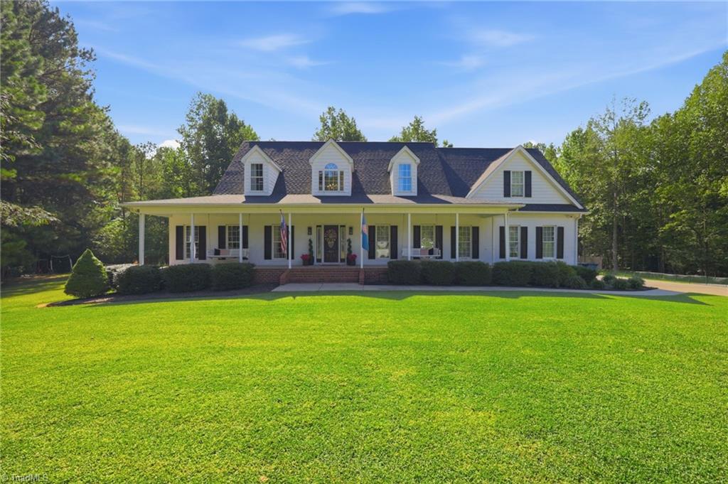 406 Creek Mill Court — photo