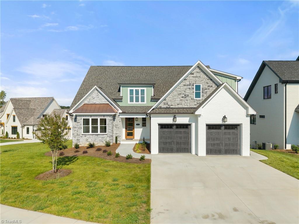 727 Royal Jasmine Court — photo