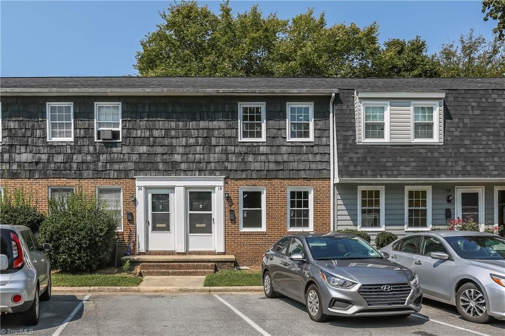 28 Forsyth Street — photo