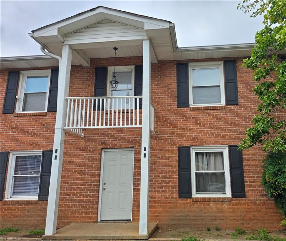 3620 Clemmons Road 15 — photo