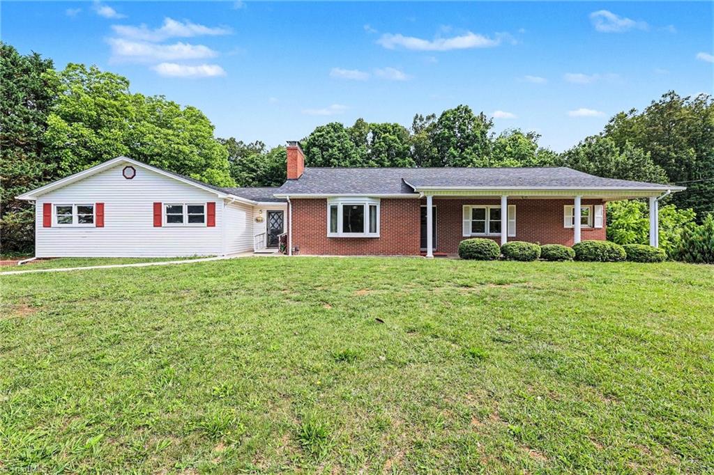 2767 Westfield Road — photo
