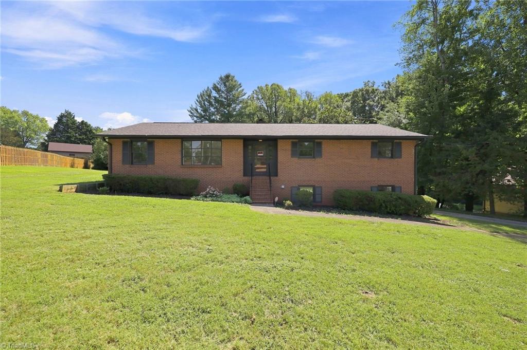 3539 New Walkertown Road — photo