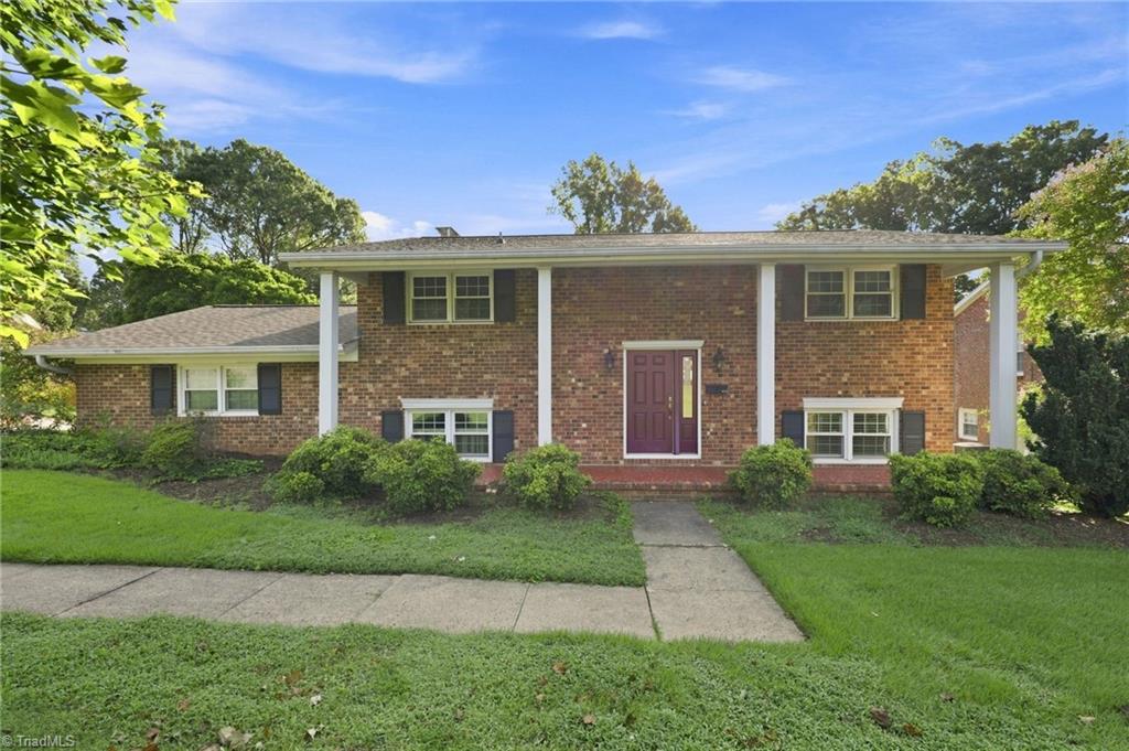 1119 Briarcliff Road — photo