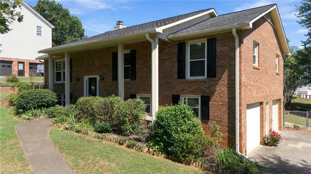 1181 Bebb Willow Lane — photo