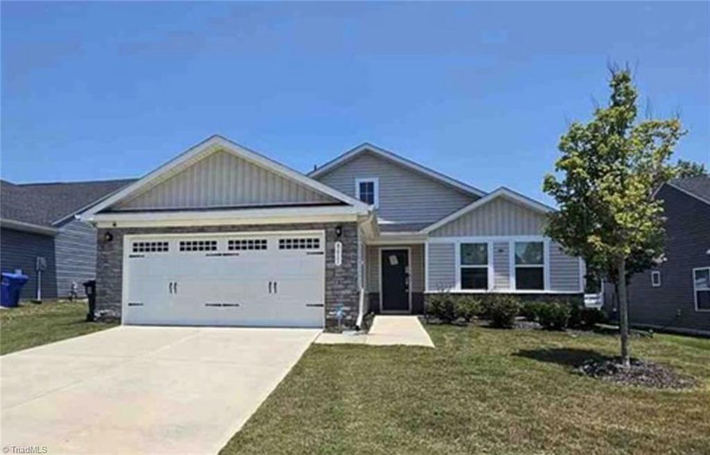 8611 Kenridge Lane — photo