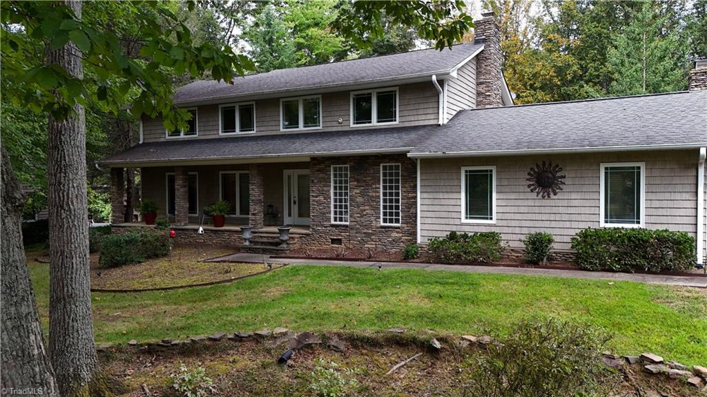 619 Cross Creek Drive — photo