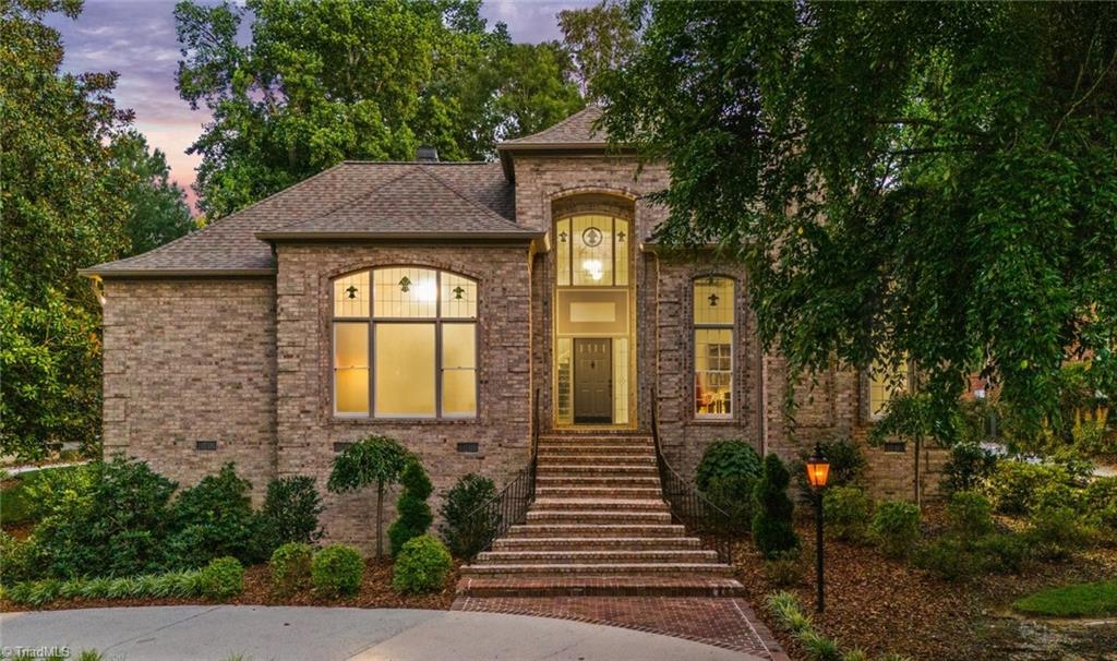 3300 Forsyth Drive — photo