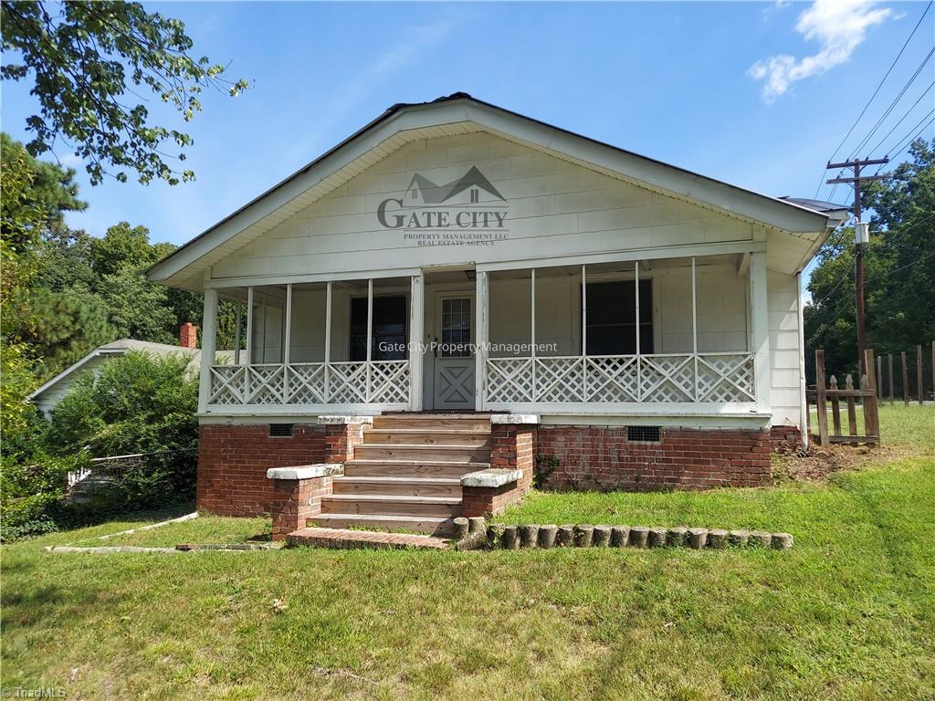 1600 N Hamilton Street — photo