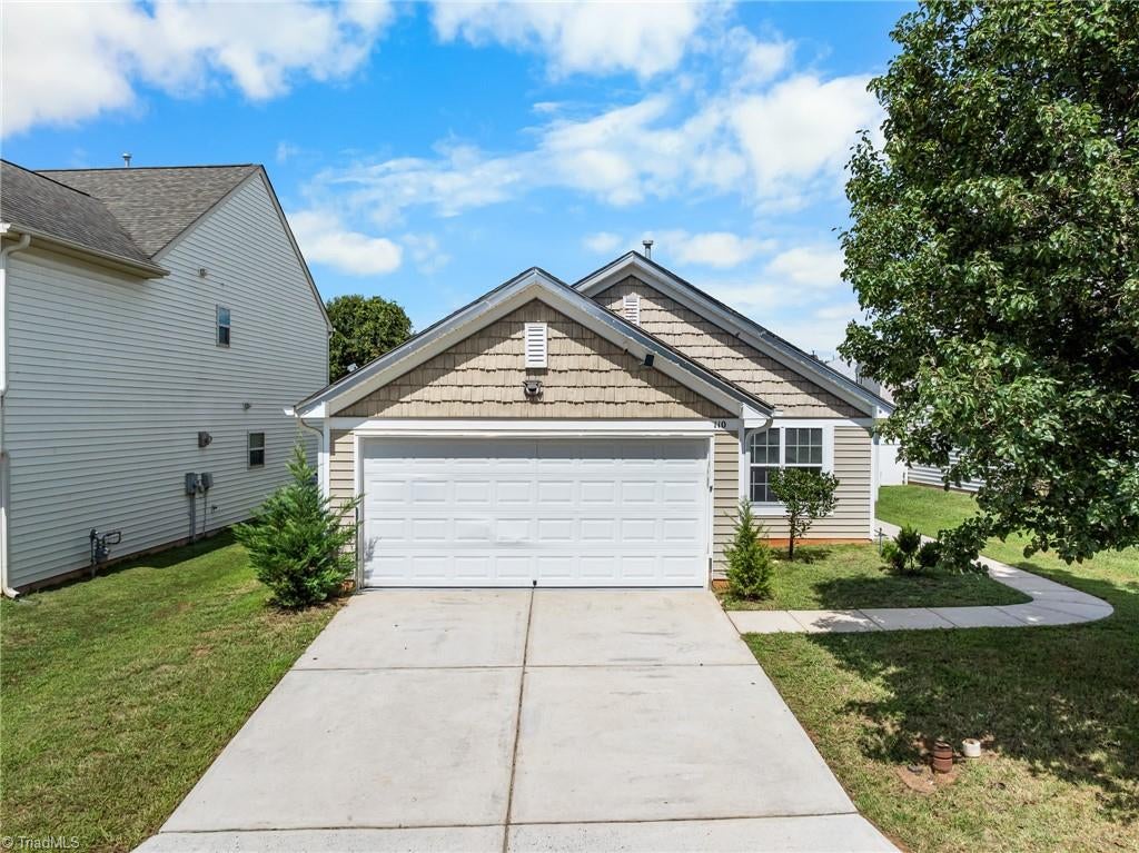 110 Habersham Court — photo