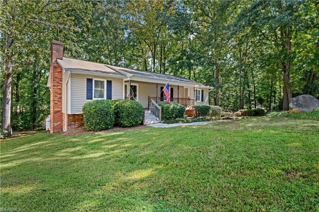 370 Tamworth Drive — photo