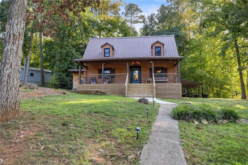 219 Highland Drive — photo