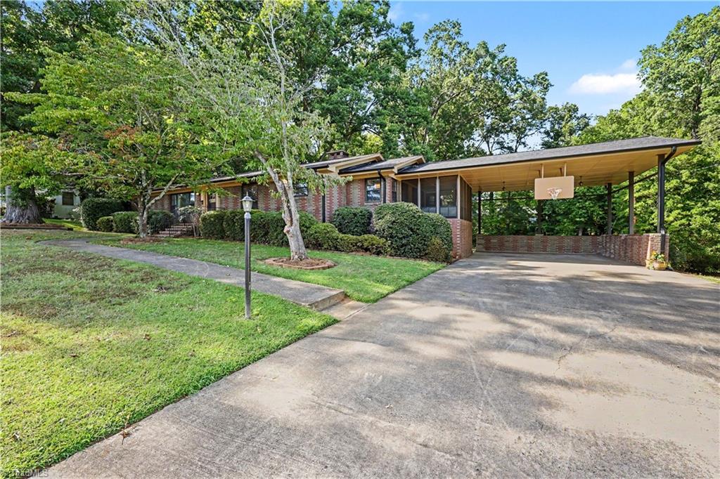 10 Welloske Drive — photo