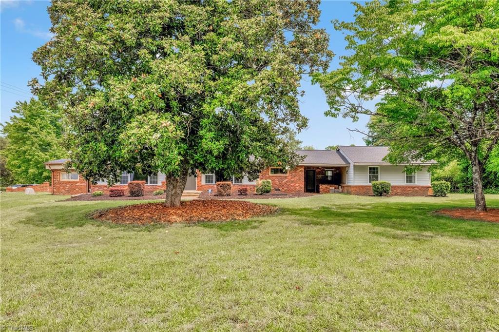 7549 Sunnyvale Drive — photo