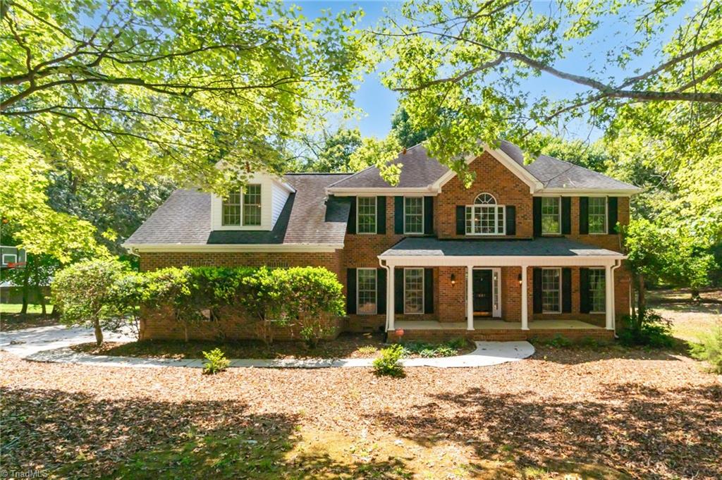 2607 Oxmoor Road — photo